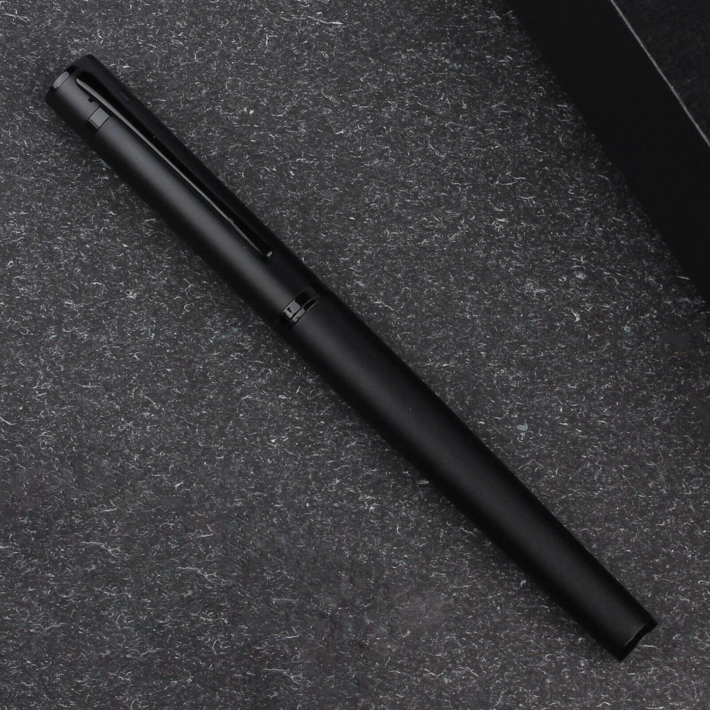 Metal Black Fountain Pen Fine Nib 0.5 mm Iridium Tip Personalised Free Engraving